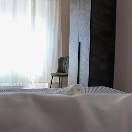 Hub Zara Nocleg ze śniadaniem 3*