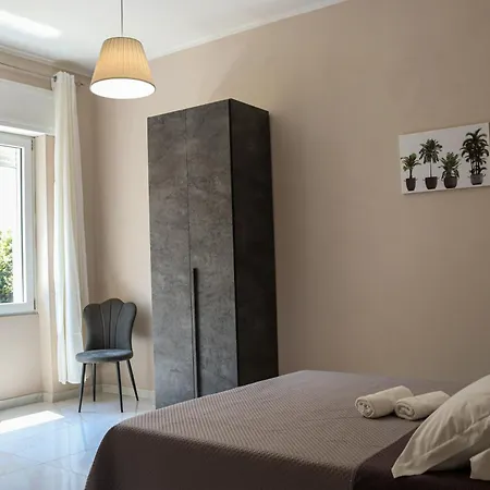 Hub Zara 3* Salerno