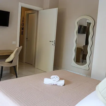 Hub Zara 3* Salerno